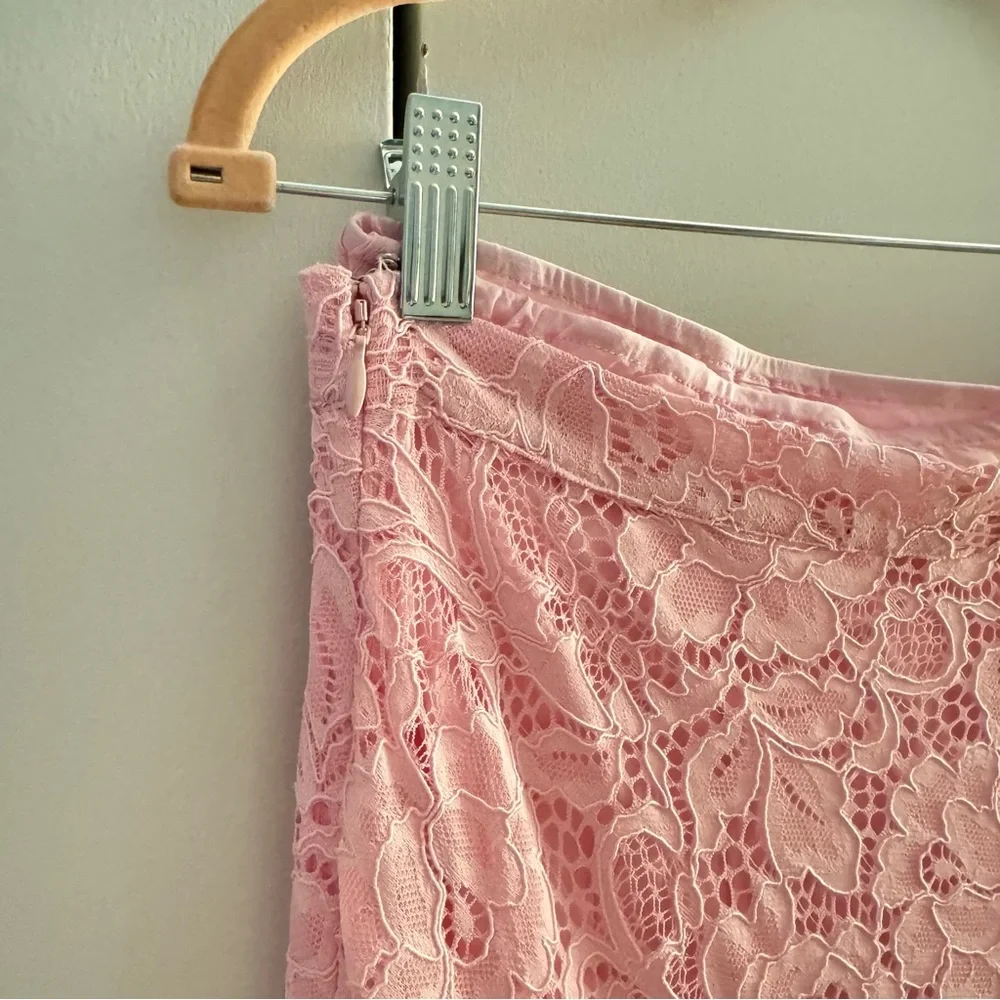 Loeffler randall pink lace bodysuit and skirt size L - Picture 9 of 10